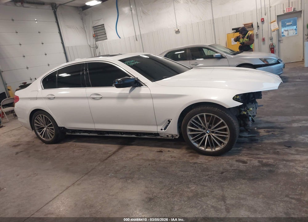 2019 BMW 540I XDRIVE VIN: WBAJE7C58KWW14166