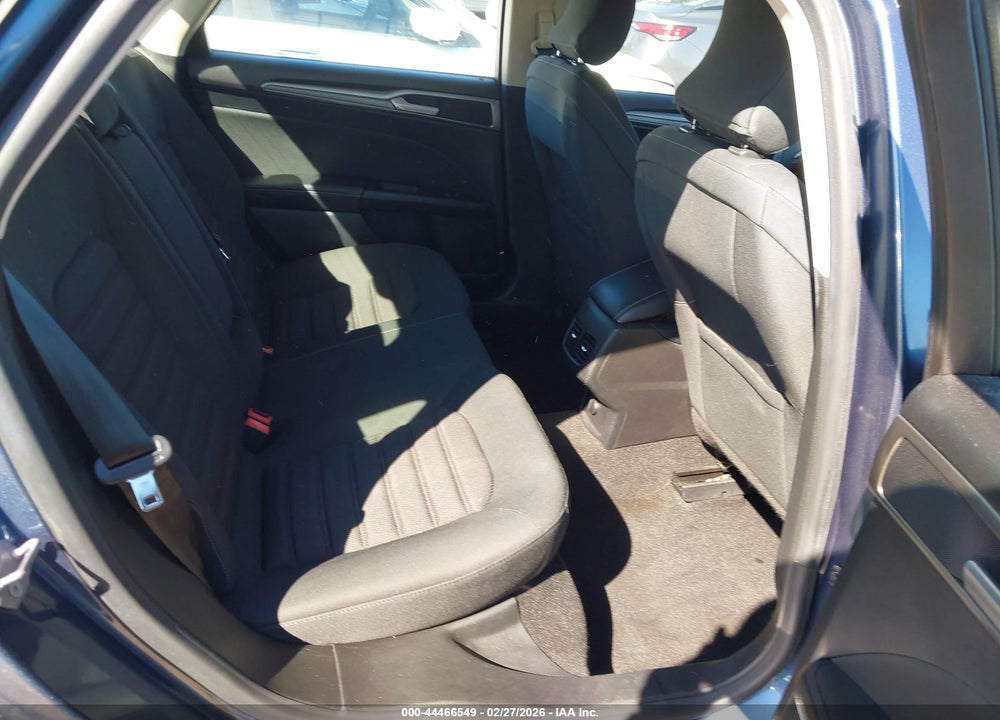 2019 FORD FUSION SE VIN: 3FA6P0HD6KR219342
