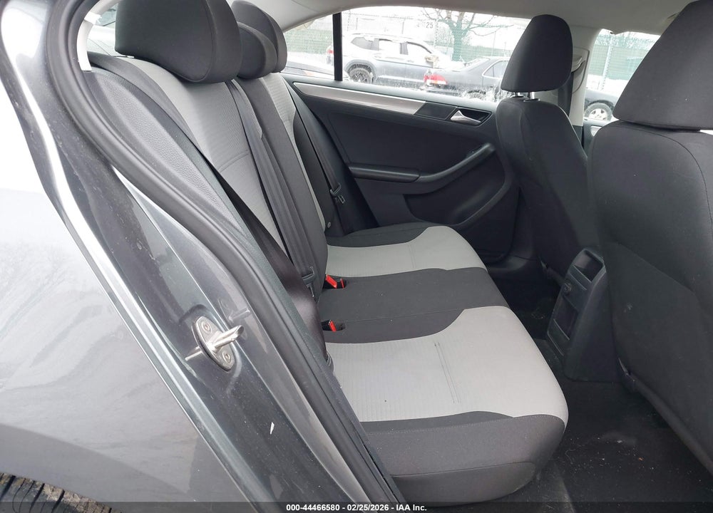 2017 VOLKSWAGEN JETTA 1.4T S VIN: 3VW2B7AJ0HM231733