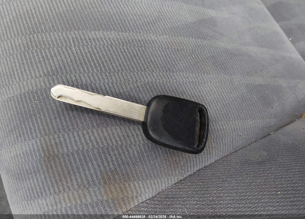 2004 HONDA CIVIC LX VIN: 2HGES16524H576961