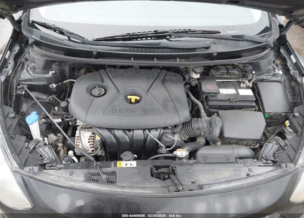 2013 HYUNDAI ELANTRA GT VIN: KMHD35LEXDU130293