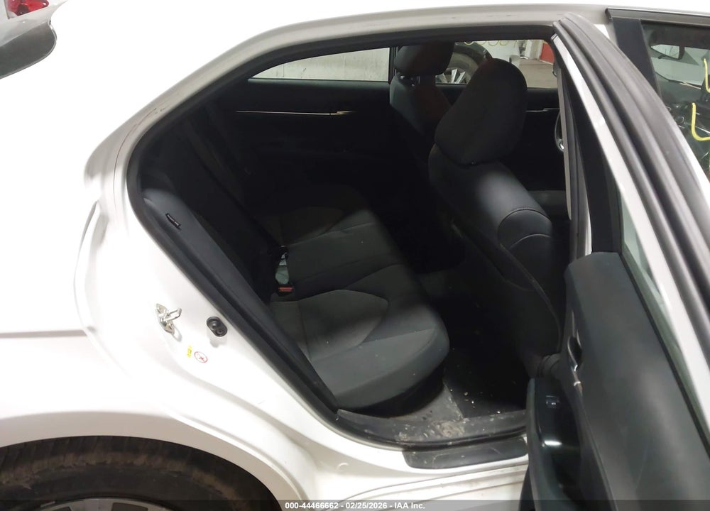 2018 TOYOTA CAMRY HYBRID LE VIN: 4T1B31HK3JU502020