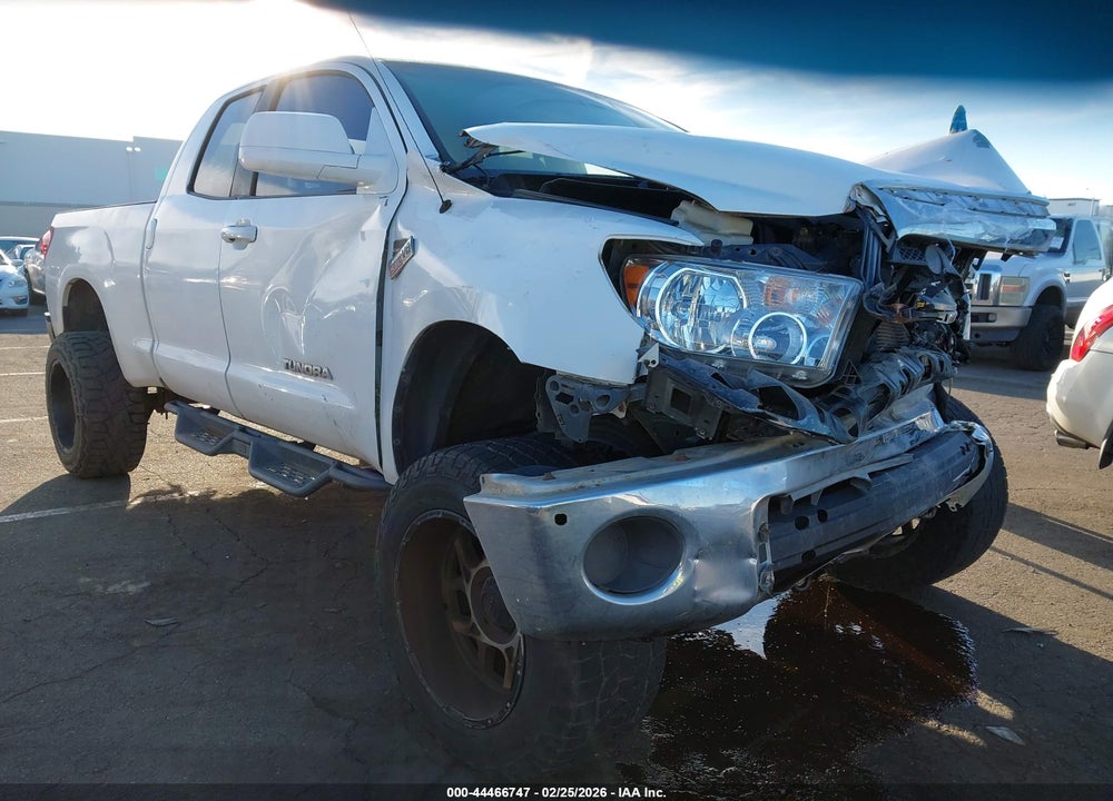 2008 TOYOTA TUNDRA BASE 5.7L V8 VIN: 5TFRV541X8X035317