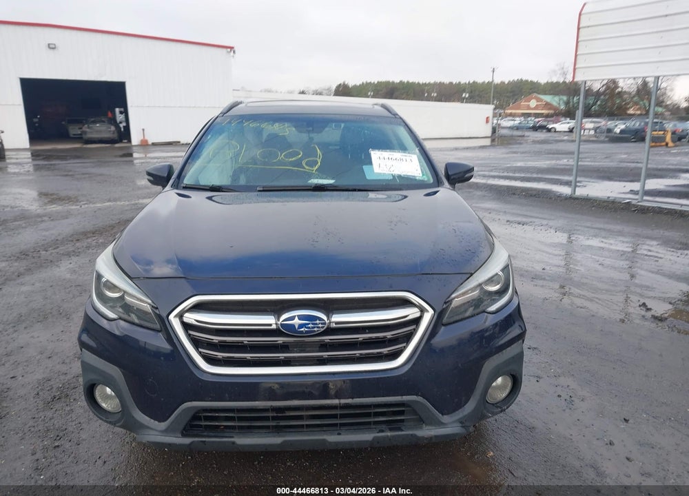 2018 SUBARU OUTBACK 2.5I TOURING VIN: 4S4BSATC8J3204636