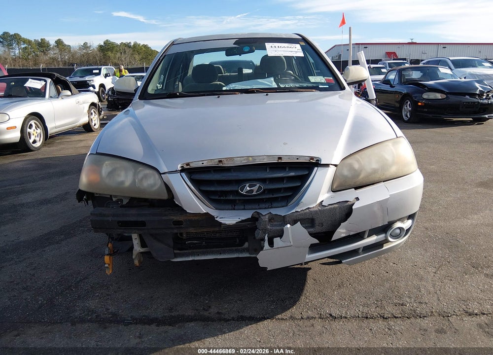 2004 HYUNDAI ELANTRA GLS/GT VIN: KMHDN46D64U756883