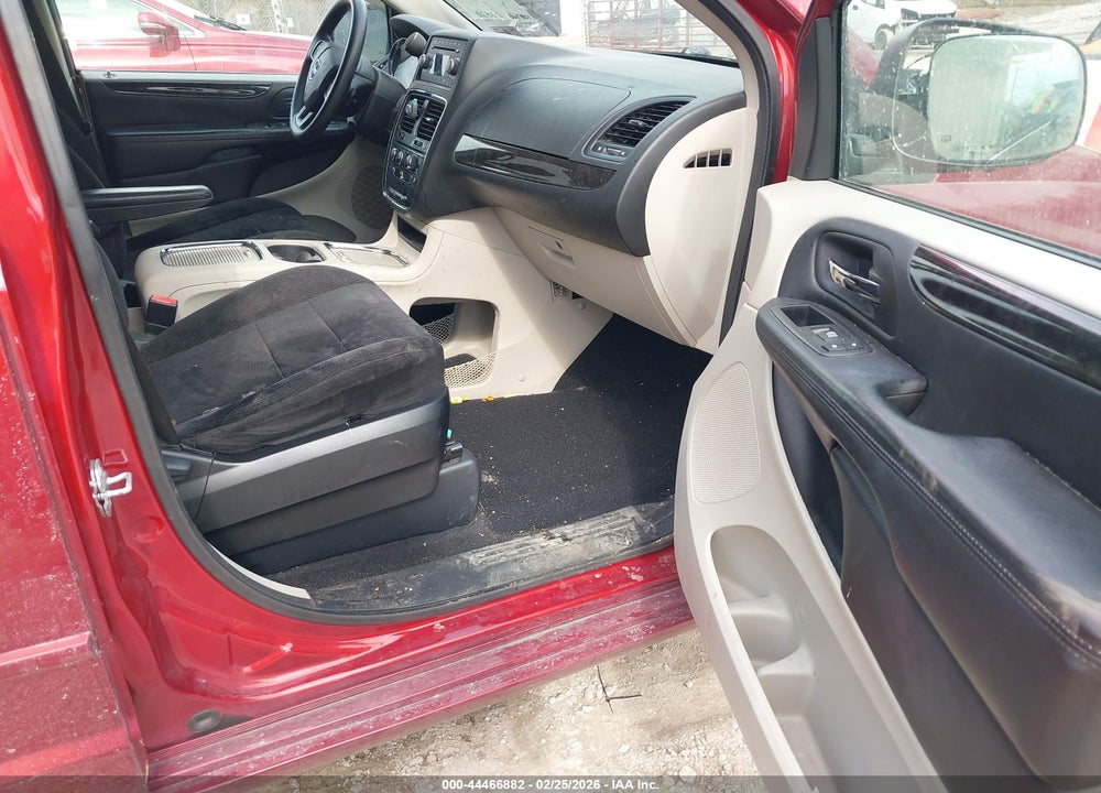 2014 DODGE GRAND CARAVAN SXT VIN: 2C4RDGCG6ER103871