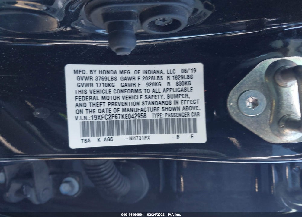 2019 HONDA CIVIC LX VIN: 19XFC2F67KE042958