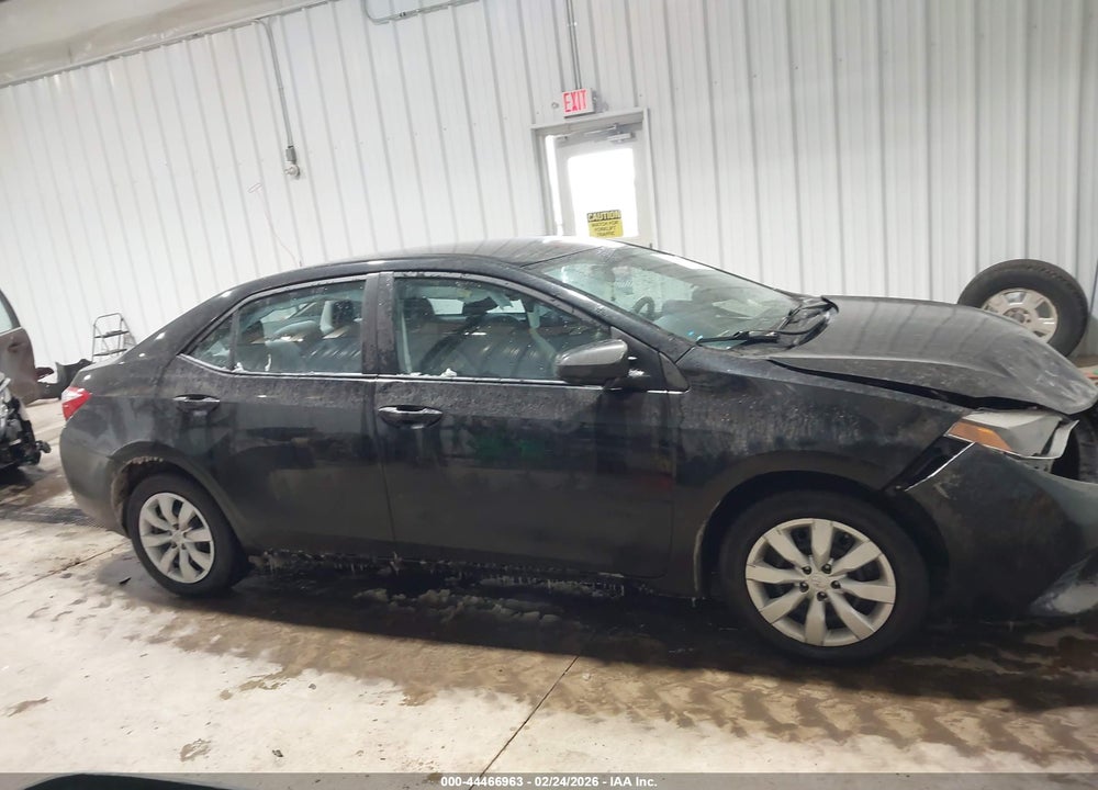 2016 TOYOTA COROLLA LE VIN: 5YFBURHE2GP551290