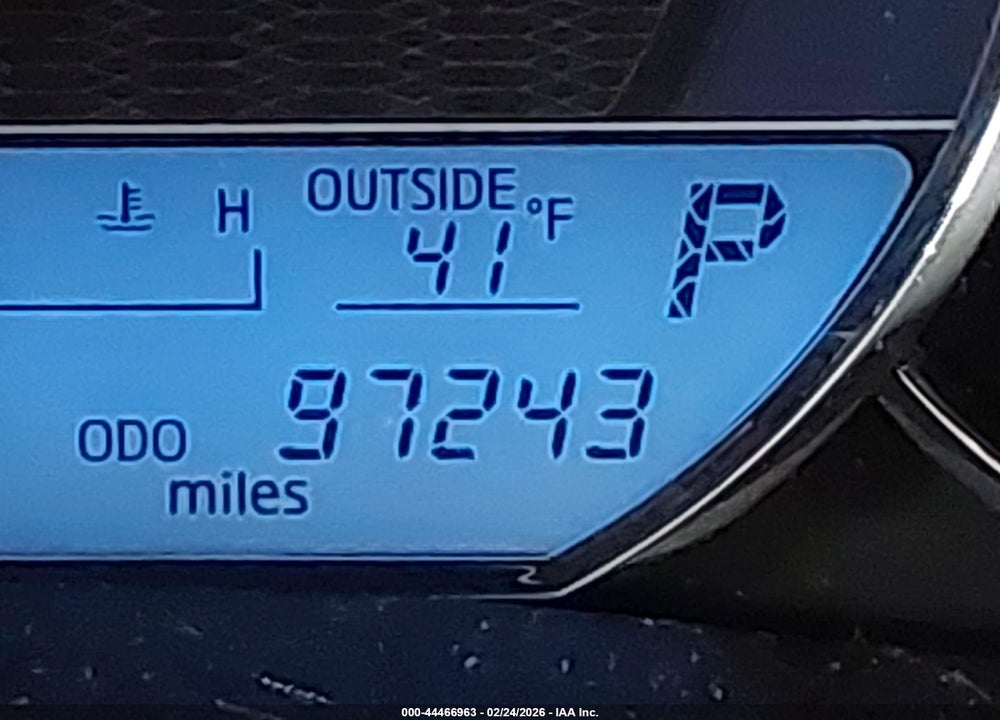 2016 TOYOTA COROLLA LE VIN: 5YFBURHE2GP551290