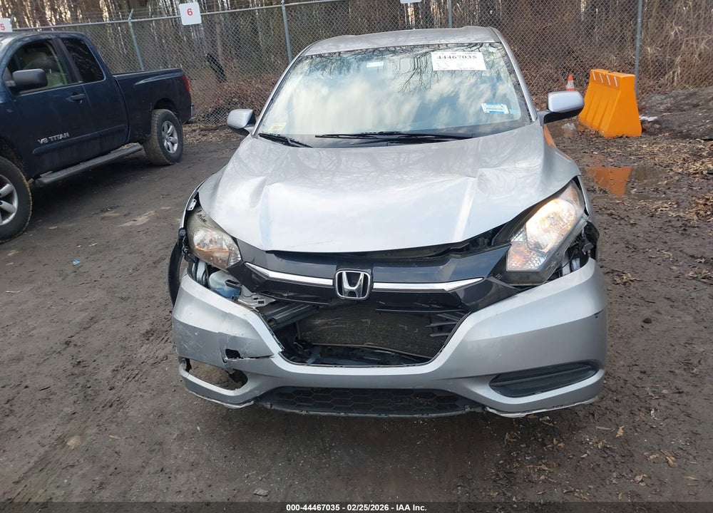 2018 HONDA HR-V LX VIN: 3CZRU6H32JG728861