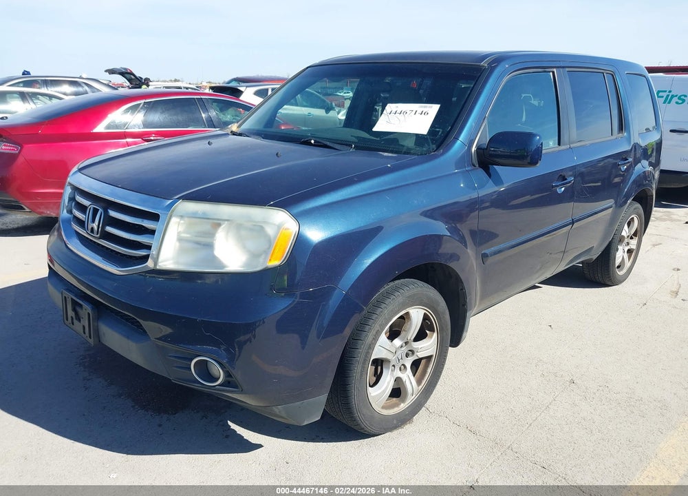 2012 HONDA PILOT EX VIN: 5FNYF3H47CB015983