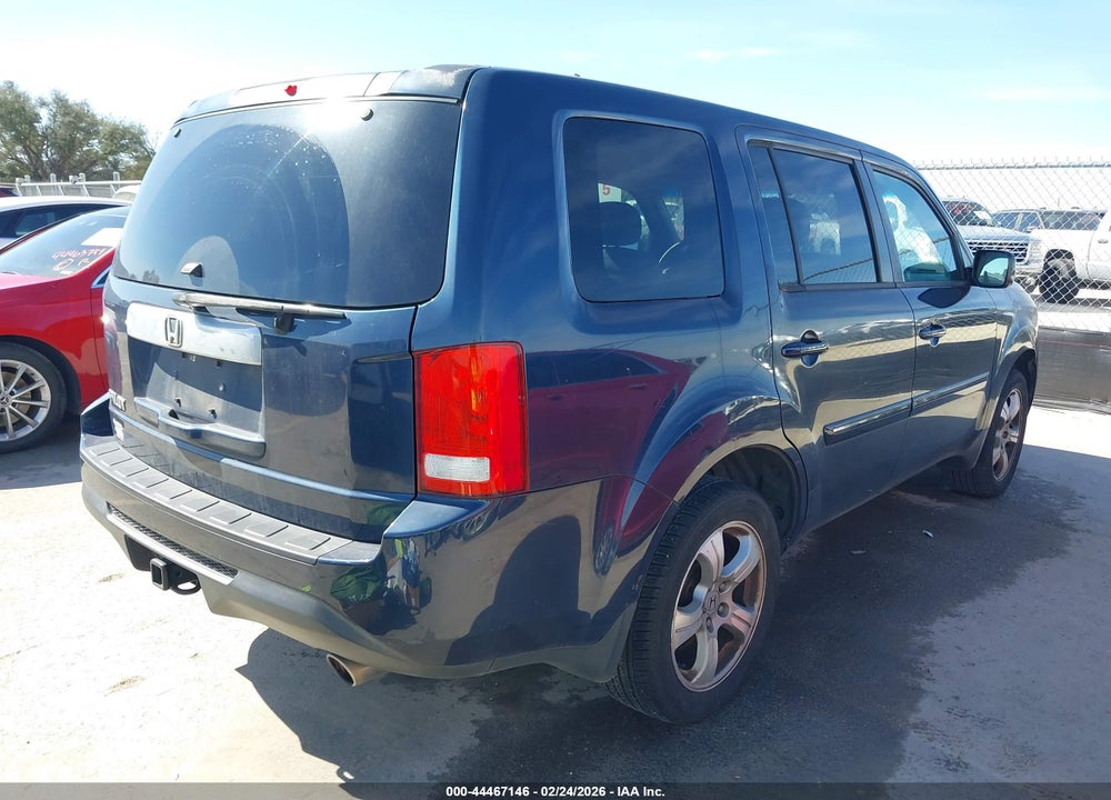 2012 HONDA PILOT EX VIN: 5FNYF3H47CB015983