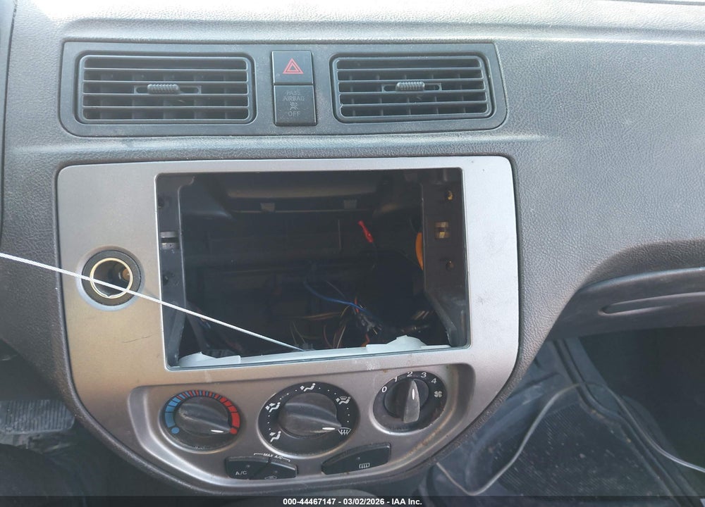 2007 FORD FOCUS S/SE/SES VIN: 1FAFP31N37W233126
