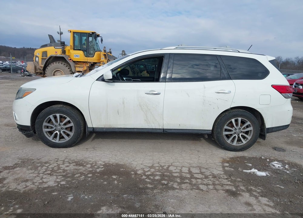 2016 NISSAN PATHFINDER SV VIN: 5N1AR2MM4GC666866