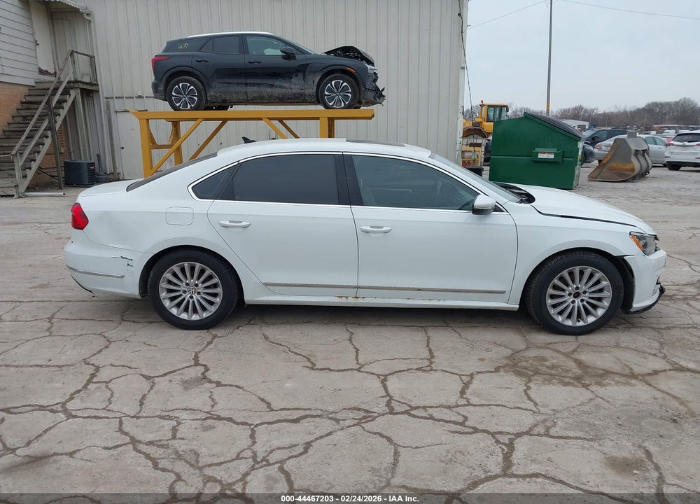 2016 VOLKSWAGEN PASSAT 1.8T SE VIN: 1VWBT7A32GC057372