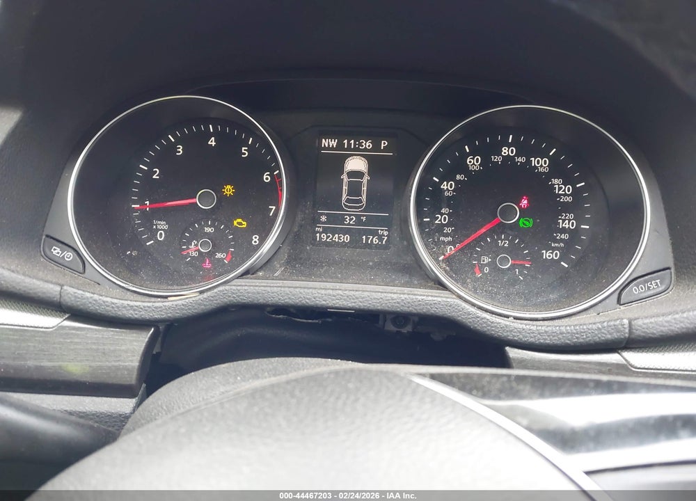 2016 VOLKSWAGEN PASSAT 1.8T SE VIN: 1VWBT7A32GC057372