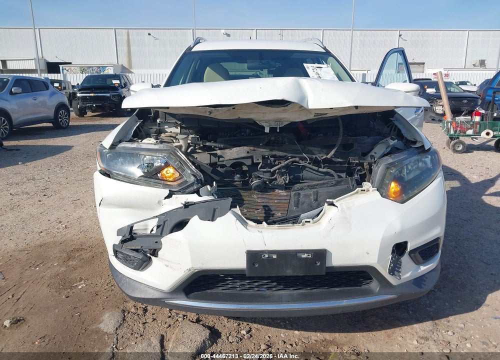 2014 NISSAN ROGUE SV VIN: 5N1AT2MT3EC863632