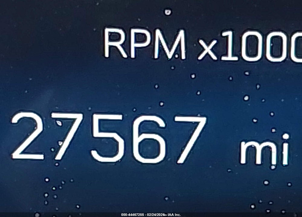 2024 CADILLAC XT4 FWD LUXURY VIN: 1GYAZAR41RF135823