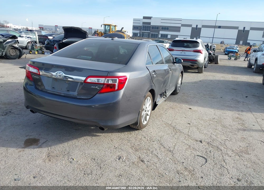 2013 TOYOTA CAMRY XLE V6 VIN: 4T1BK1FK8DU020928