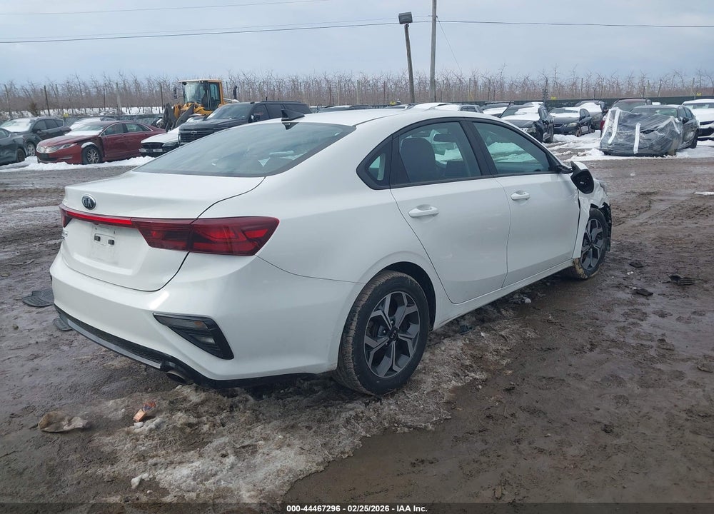 2019 KIA FORTE LXS VIN: 3KPF24AD5KE087286