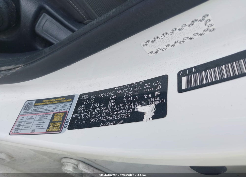 2019 KIA FORTE LXS VIN: 3KPF24AD5KE087286