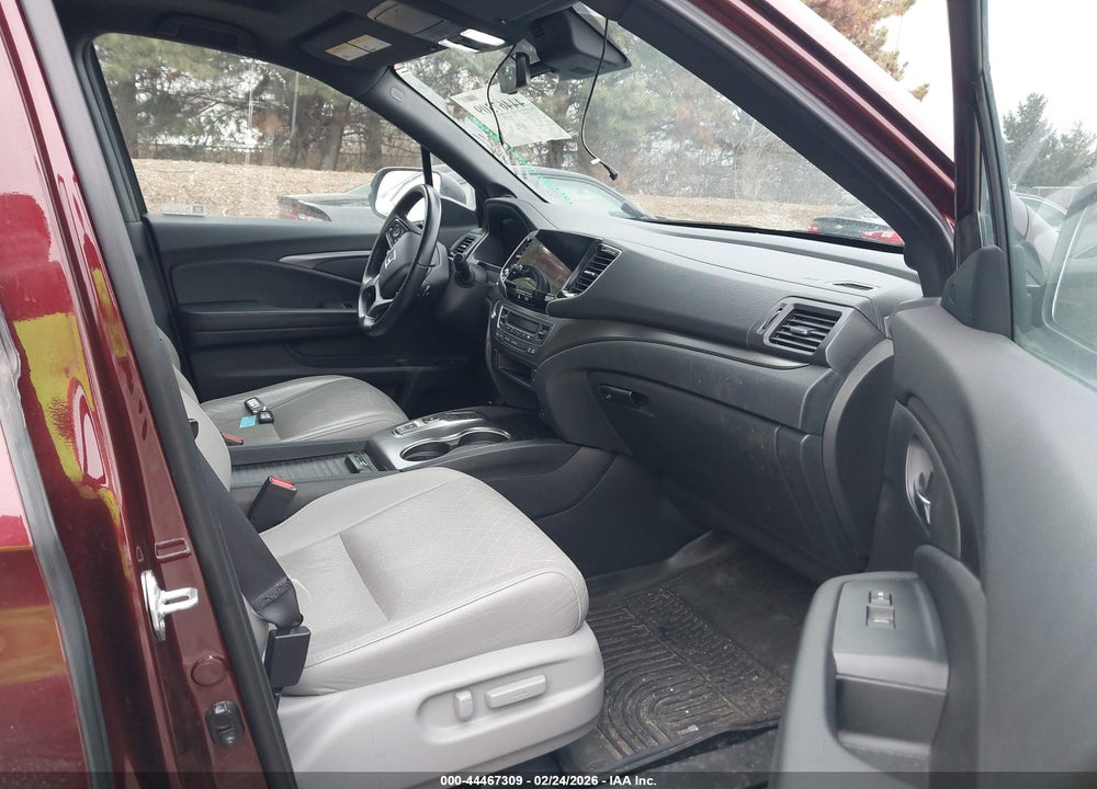 2021 HONDA PASSPORT AWD EX-L VIN: 5FNYF8H50MB023396