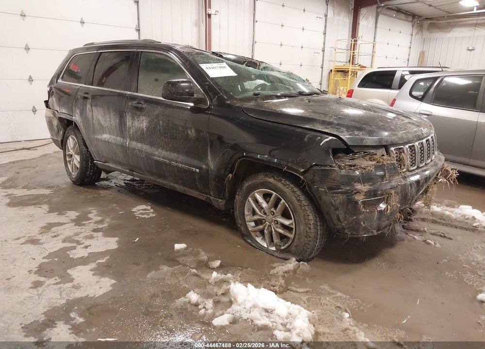 2018 JEEP GRAND CHEROKEE LAREDO E 4X4 VIN: 1C4RJFAG2JC240508