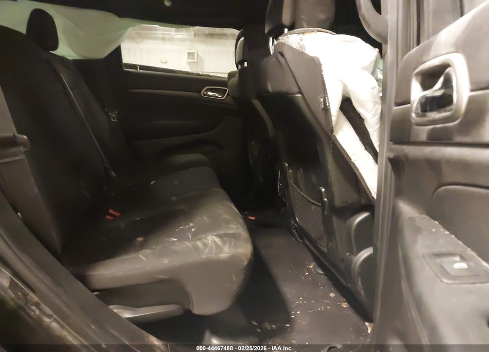 2018 JEEP GRAND CHEROKEE LAREDO E 4X4 VIN: 1C4RJFAG2JC240508