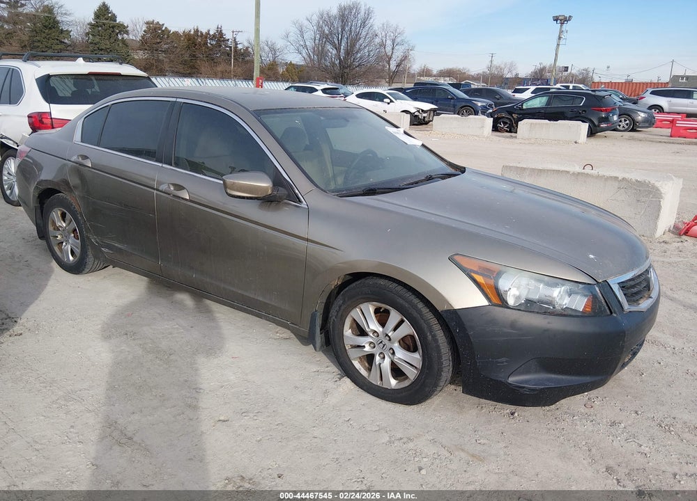 2008 HONDA ACCORD 2.4 LX-P VIN: 1HGCP26418A039945