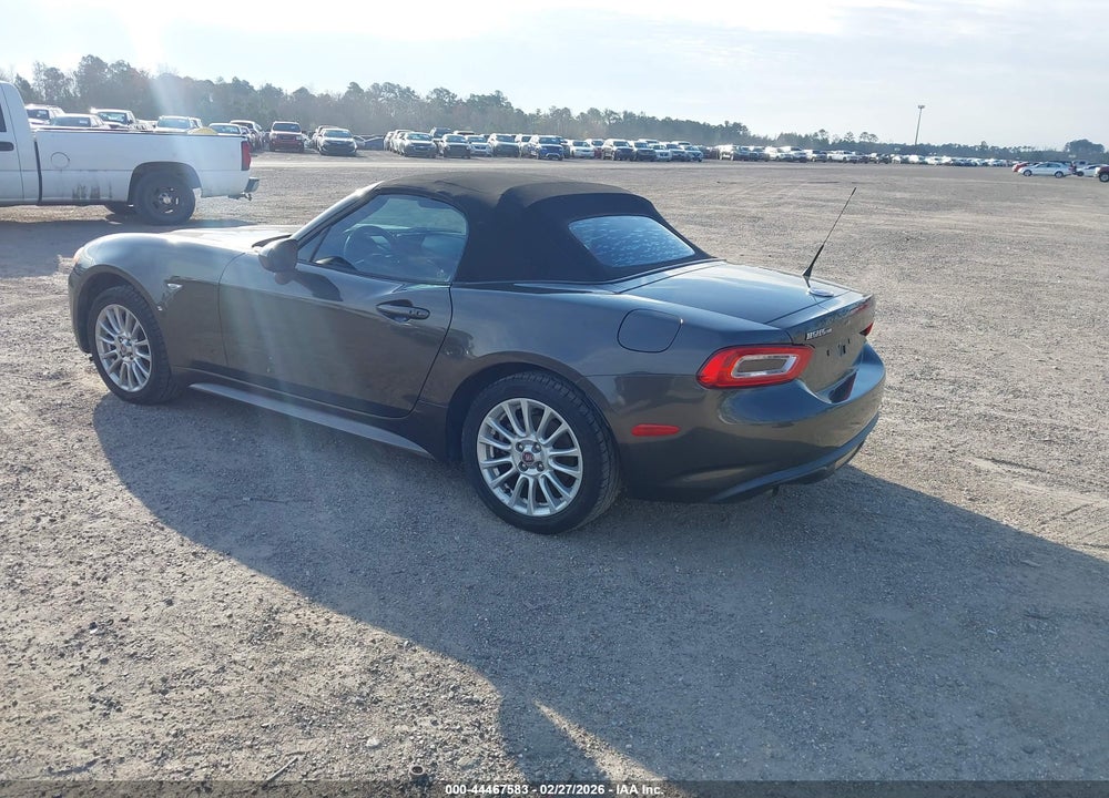 2017 FIAT 124 SPIDER CLASSICA VIN: JC1NFAEK3H0126513