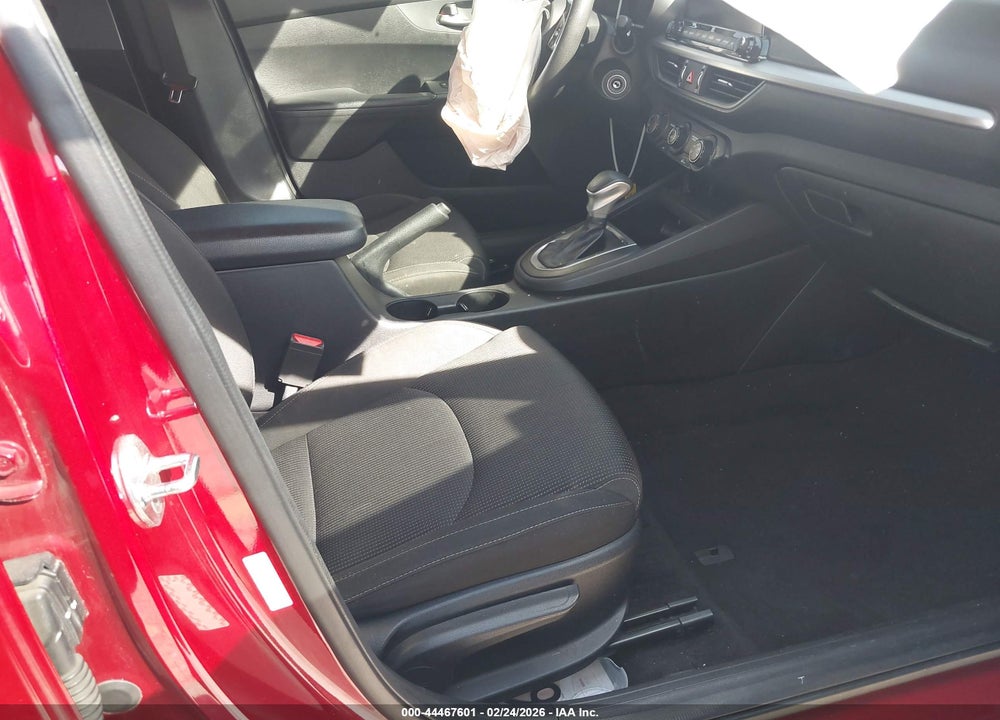 2021 KIA FORTE LXS VIN: 3KPF24AD7ME381534