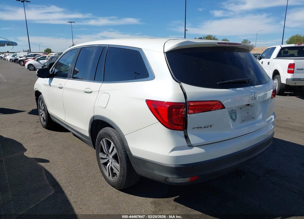 2017 HONDA PILOT EX-L VIN: 5FNYF5H56HB036223