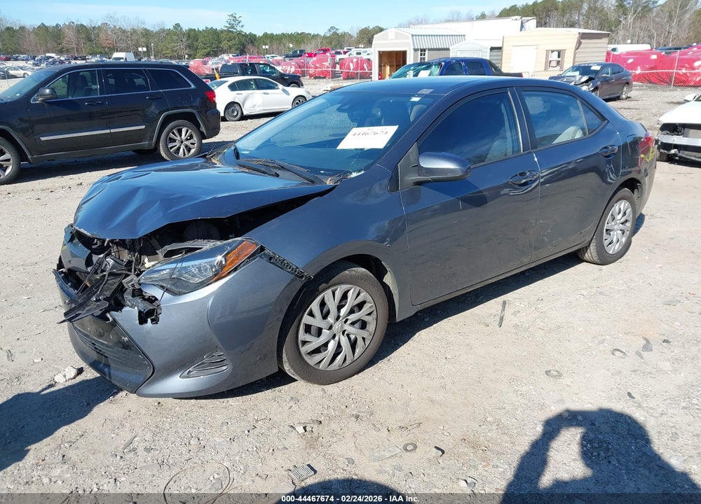 2019 TOYOTA COROLLA LE VIN: 2T1BURHE4KC165186