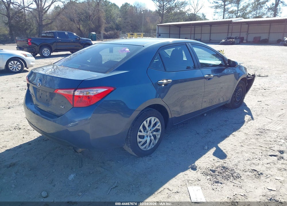 2019 TOYOTA COROLLA LE VIN: 2T1BURHE4KC165186