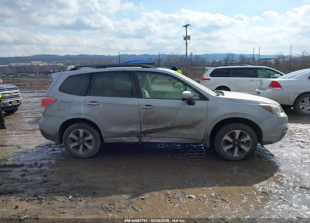 2018 SUBARU FORESTER 2.5I PREMIUM VIN: JF2SJAEC6JH514437