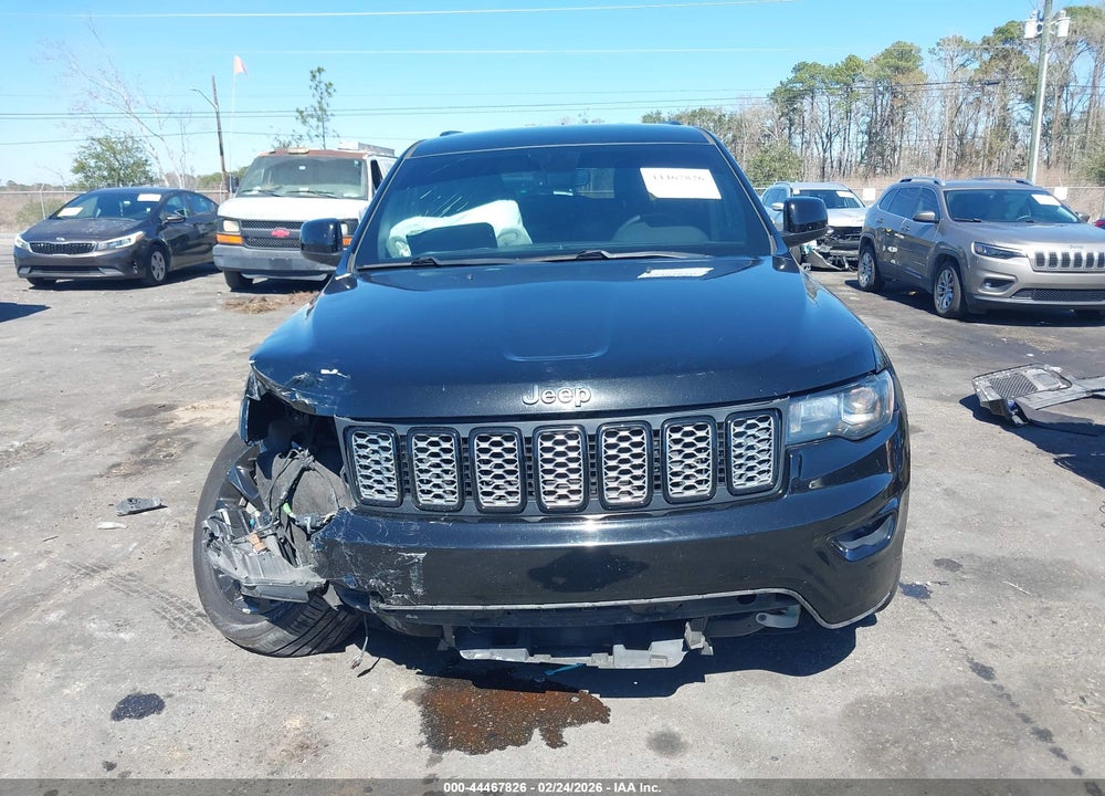 2019 JEEP GRAND CHEROKEE ALTITUDE 4X2 VIN: 1C4RJEAG2KC596890