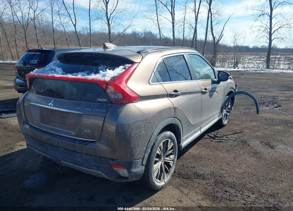 2018 MITSUBISHI ECLIPSE CROSS SEL VIN: JA4AT5AA8JZ042892