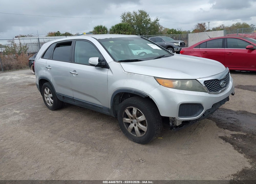2012 KIA SORENTO LX VIN: 5XYKT3A13CG203777