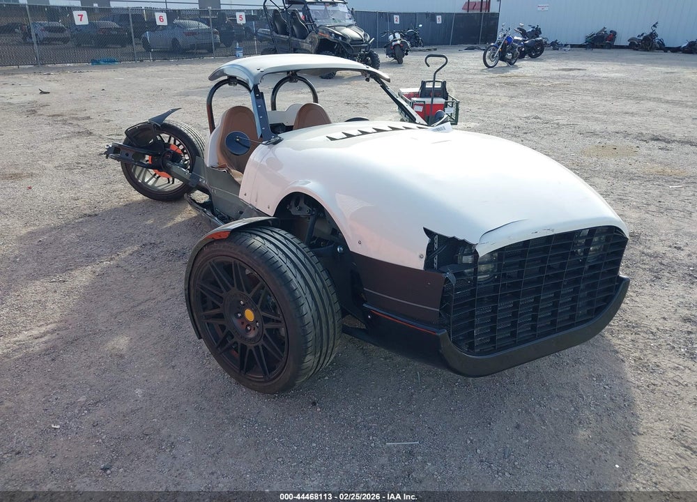 2022 VANDERHALL VENICE VIN: 7KGTC2V3XNR003099