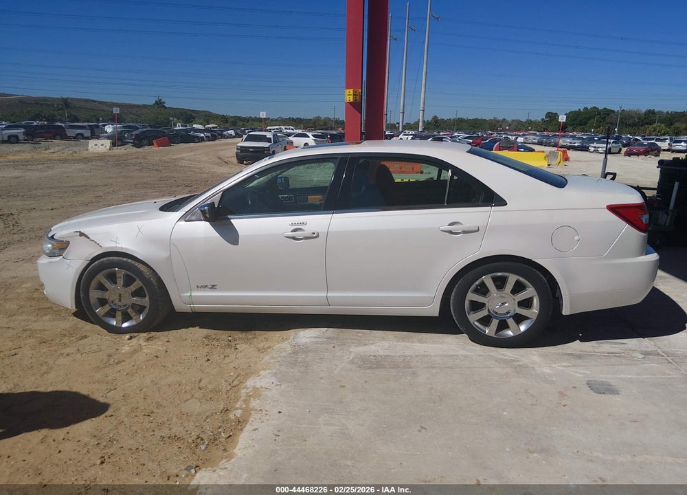 2009 LINCOLN MKZ VIN: 3LNHM26T99R613375