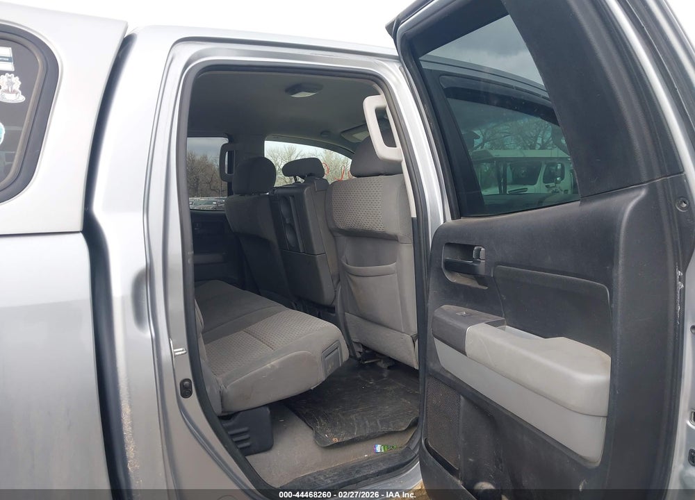 2011 TOYOTA TUNDRA GRADE 4.6L V8 VIN: 5TFUM5F12BX017184