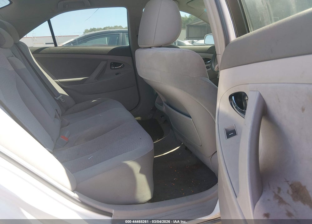 2011 TOYOTA CAMRY LE VIN: 4T1BF3EK4BU735025