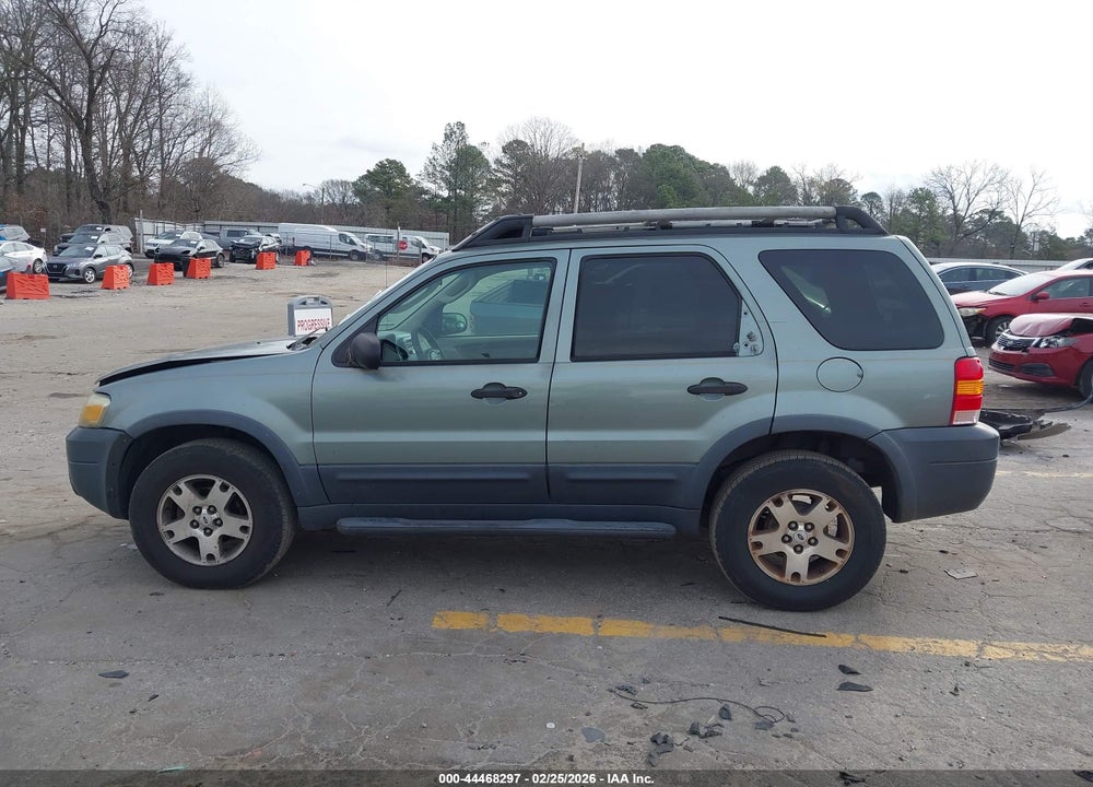 2005 FORD ESCAPE XLT VIN: 1FMYU03105KB02725