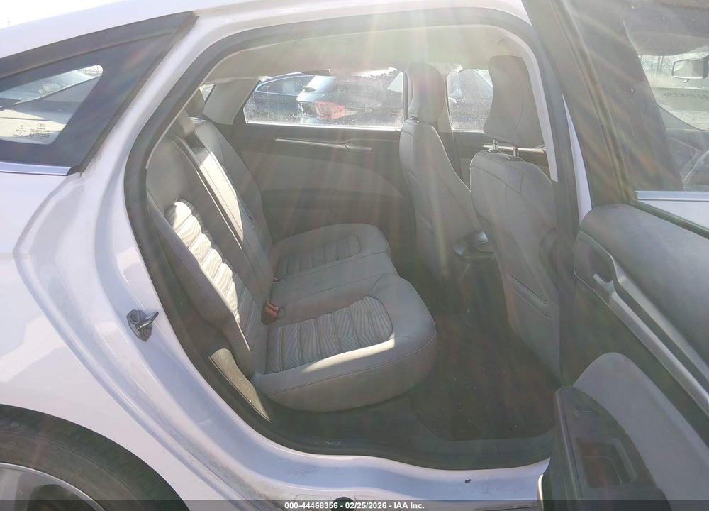 2016 FORD FUSION S VIN: 3FA6P0G78GR339744