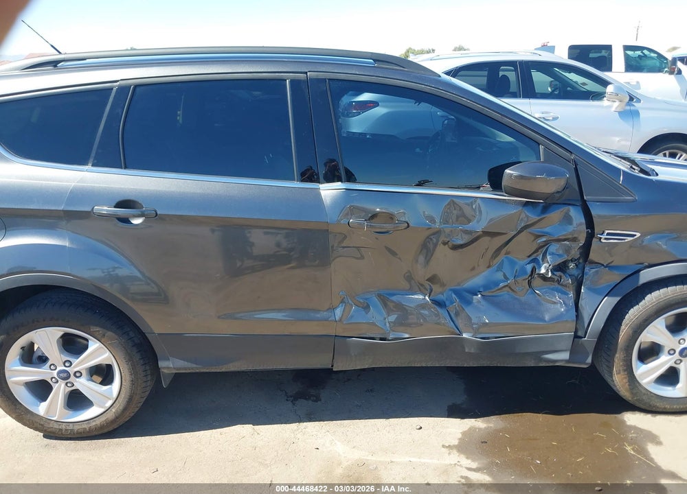 2015 FORD ESCAPE SE VIN: 1FMCU9GX0FUB95779