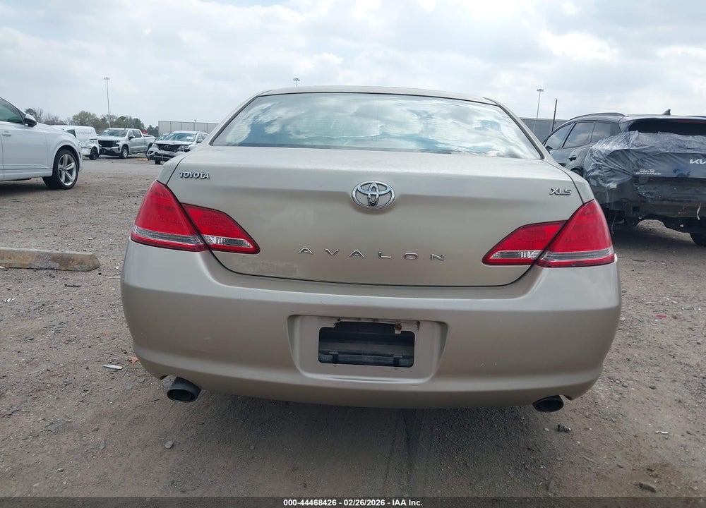 2005 TOYOTA AVALON XLS VIN: 4T1BK36B15U047661