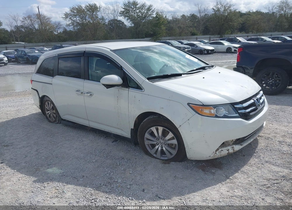 2017 HONDA ODYSSEY SE VIN: 5FNRL5H3XHB020960