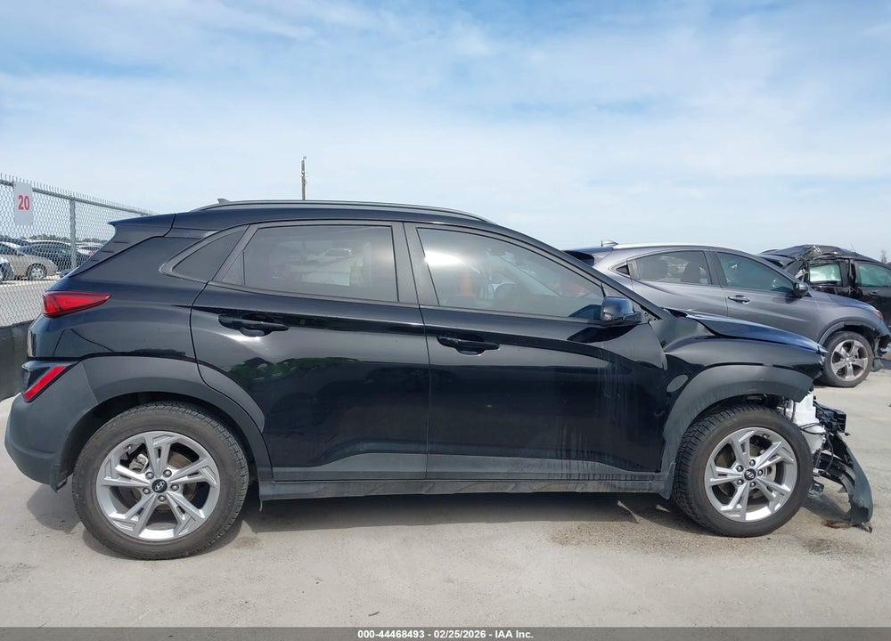 2022 HYUNDAI KONA SEL VIN: KM8K62ABXNU902055