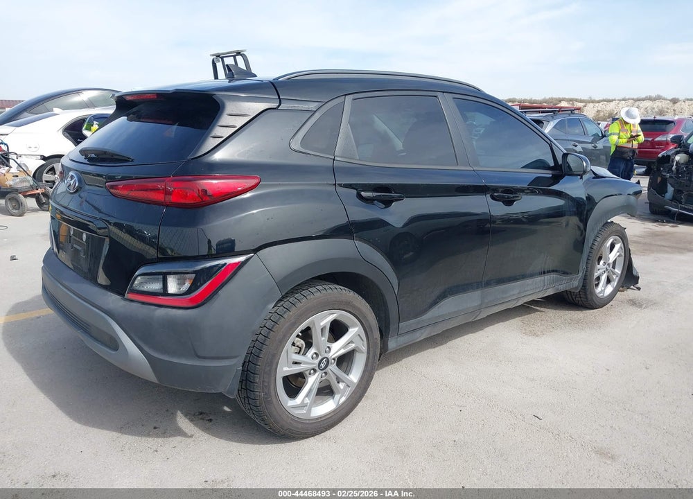 2022 HYUNDAI KONA SEL VIN: KM8K62ABXNU902055