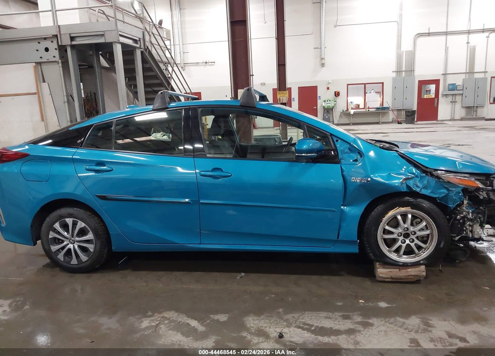 2020 TOYOTA PRIUS PRIME LE VIN: JTDKARFP2L3158793